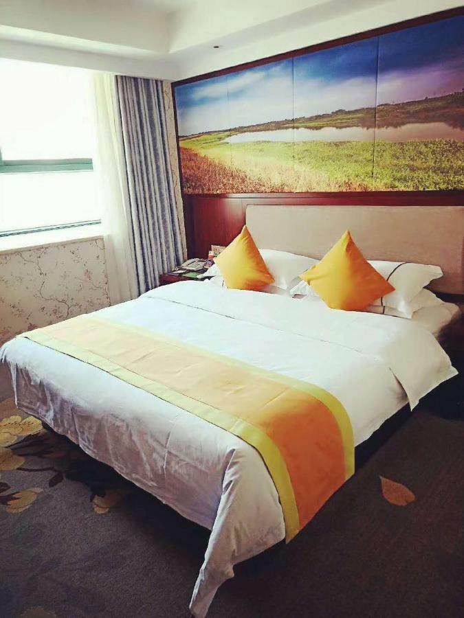 Ruide Hotel Yiwu  Bagian luar foto