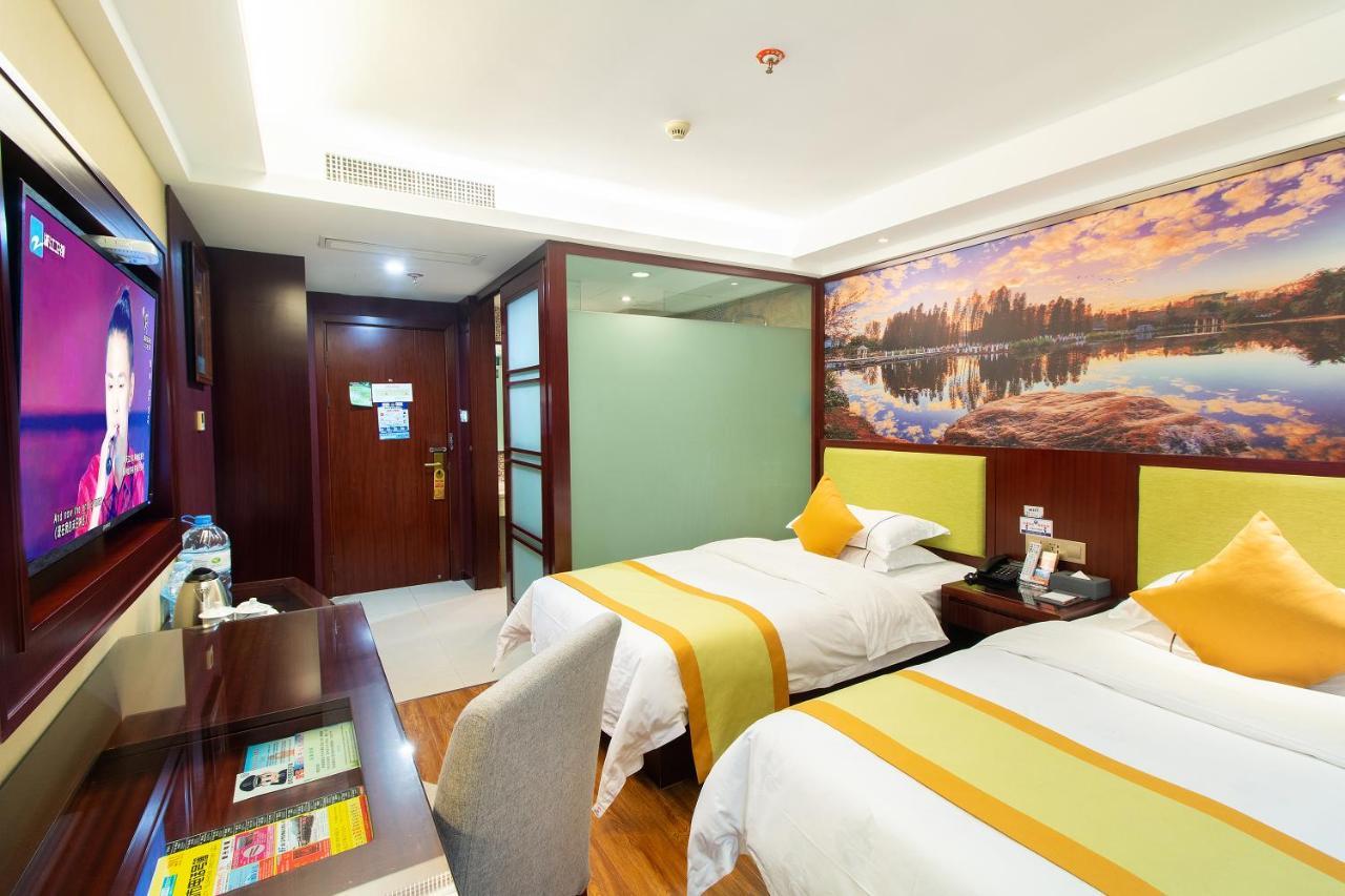 Ruide Hotel Yiwu  Bagian luar foto