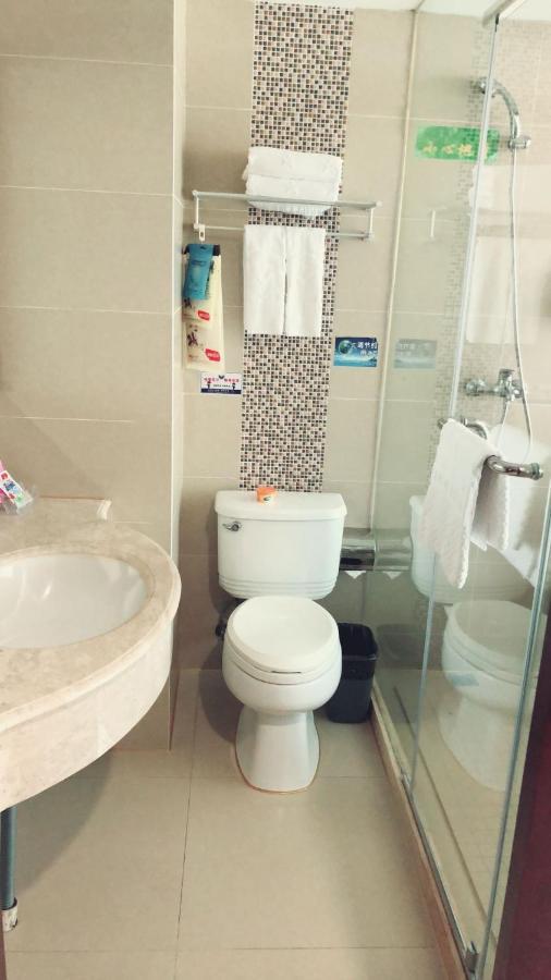 Ruide Hotel Yiwu  Bagian luar foto